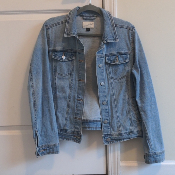 Universal Thread Jackets & Blazers - Denim Jacket